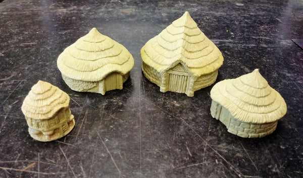 28mm and 15mm Roundhouses - Karwansaray Publishers