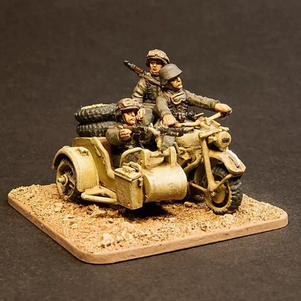 German motorcycle recce team in 28mm - Karwansaray Publishers