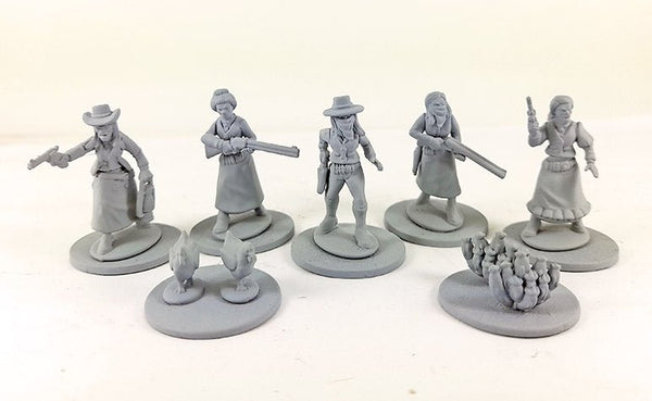 Plastic female gunfighters - Karwansaray Publishers